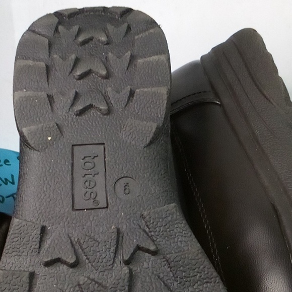 Totes Womens Insulated Fur Black Boots Side Zipper Zip Bottom Accents NWT Size 9 - Picture 4 of 10